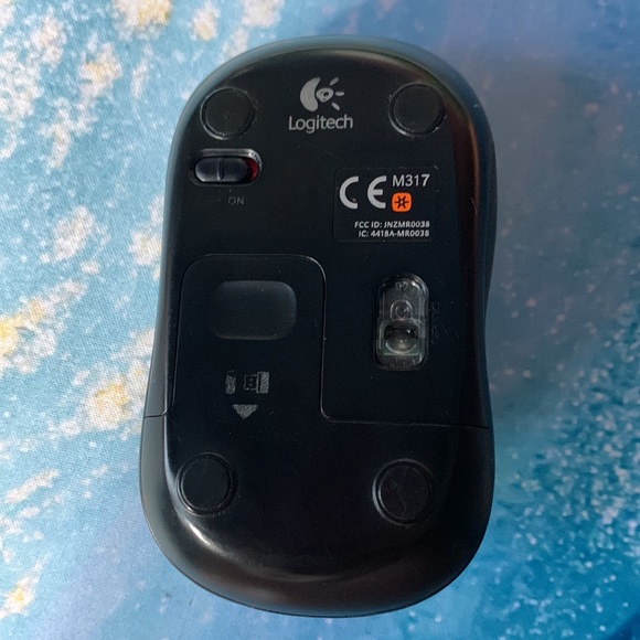 Logitech Computer Mouse - Picture 6 of 7